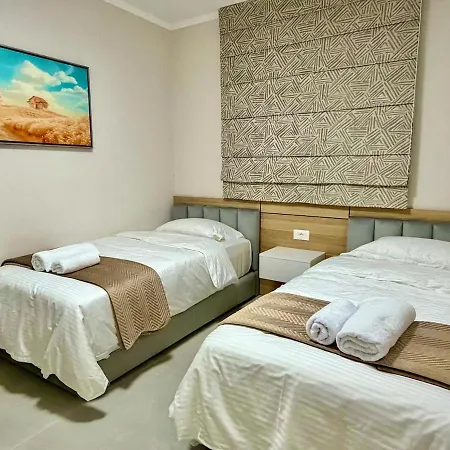 The Grand Stone Apartment